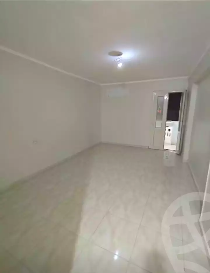 https://aqarmap.com.eg/ar/listing/7289631-for-rent-cairo-ain-shams-mnshy-lthryr