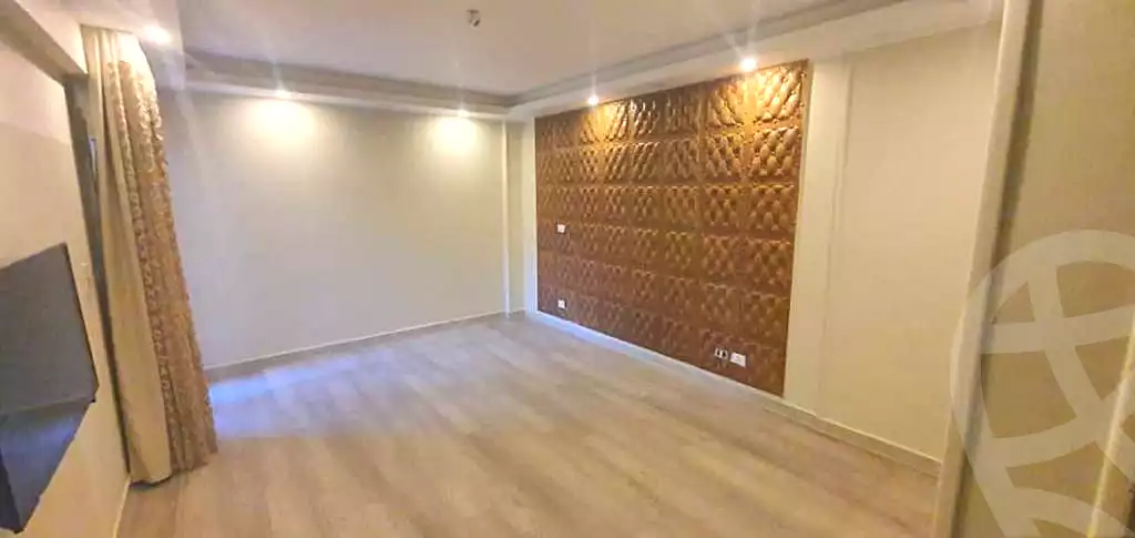 https://aqarmap.com.eg/ar/listing/7289663-for-sale-cairo-new-cairo-lrhb-city-mtdd-lrhb-phase-7