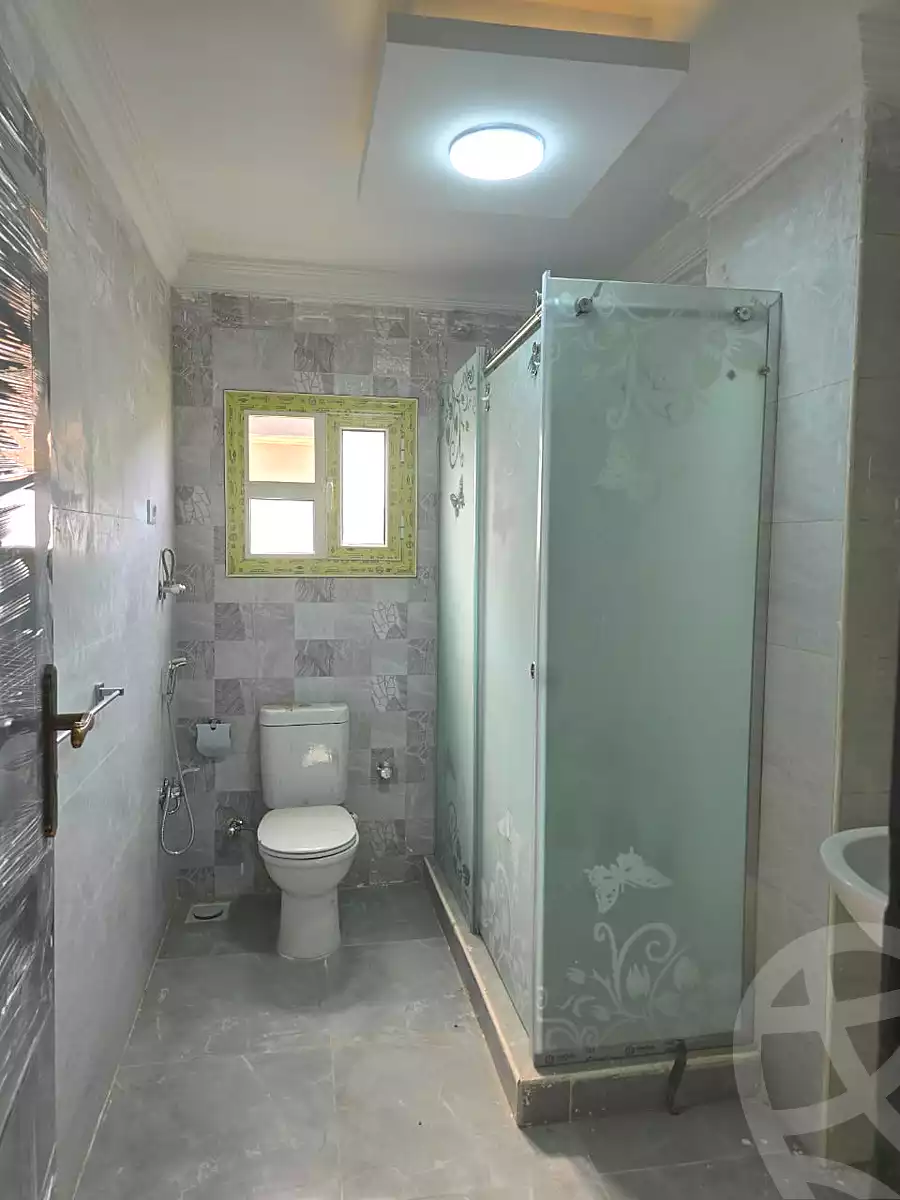 https://aqarmap.com.eg/ar/listing/7289812-for-rent-cairo-6th-of-october-el-ahyaa-neighborhood-2nd-divided-from-al-kafrawei-st