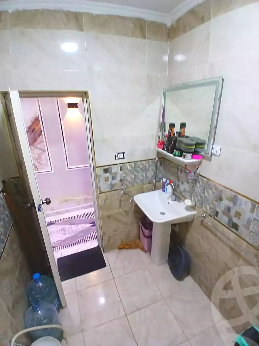https://aqarmap.com.eg/ar/listing/7289838-for-sale-alexandria-al-agamy-el-hanouvel-abo-bakr-el-sedeek-st