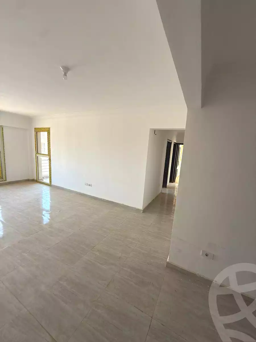 https://aqarmap.com.eg/en/listing/7289877-for-sale-cairo-6th-of-october-mntq-fr-y-b-6-ktwbr