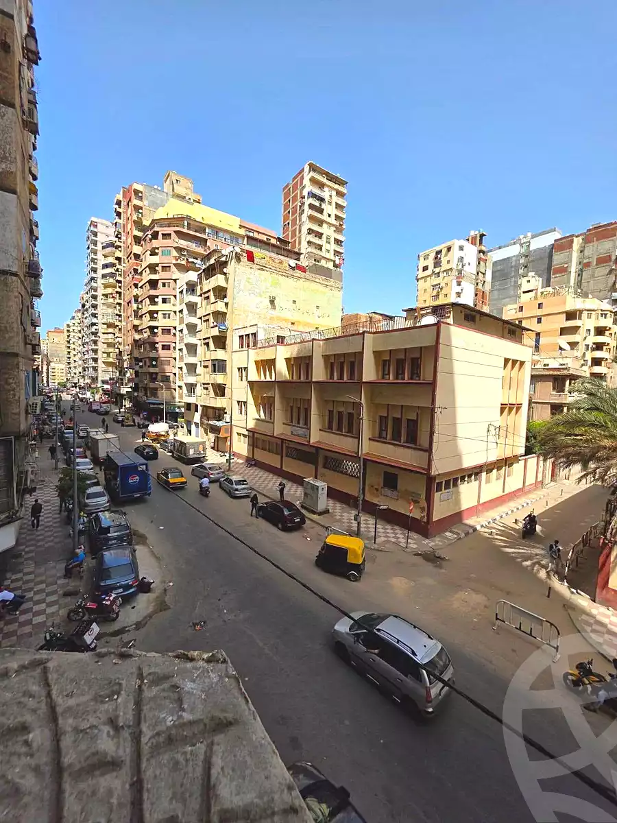 https://aqarmap.com.eg/ar/listing/7289981-for-sale-alexandria-sydy-bshr-sydy-bshr-bhry-shr-khld-bn-lwlyd