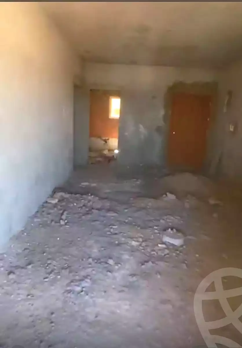 https://aqarmap.com.eg/ar/listing/7290039-for-sale-cairo-el-sheikh-zayed-city-compounds-el-khamayel