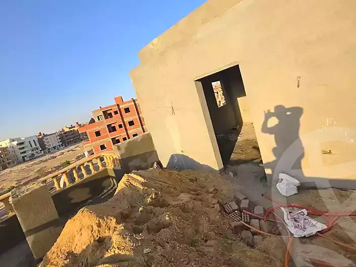 https://aqarmap.com.eg/en/listing/7290077-for-sale-cairo-al-oubour-l-bwr-ljdyd-byt-lwtn