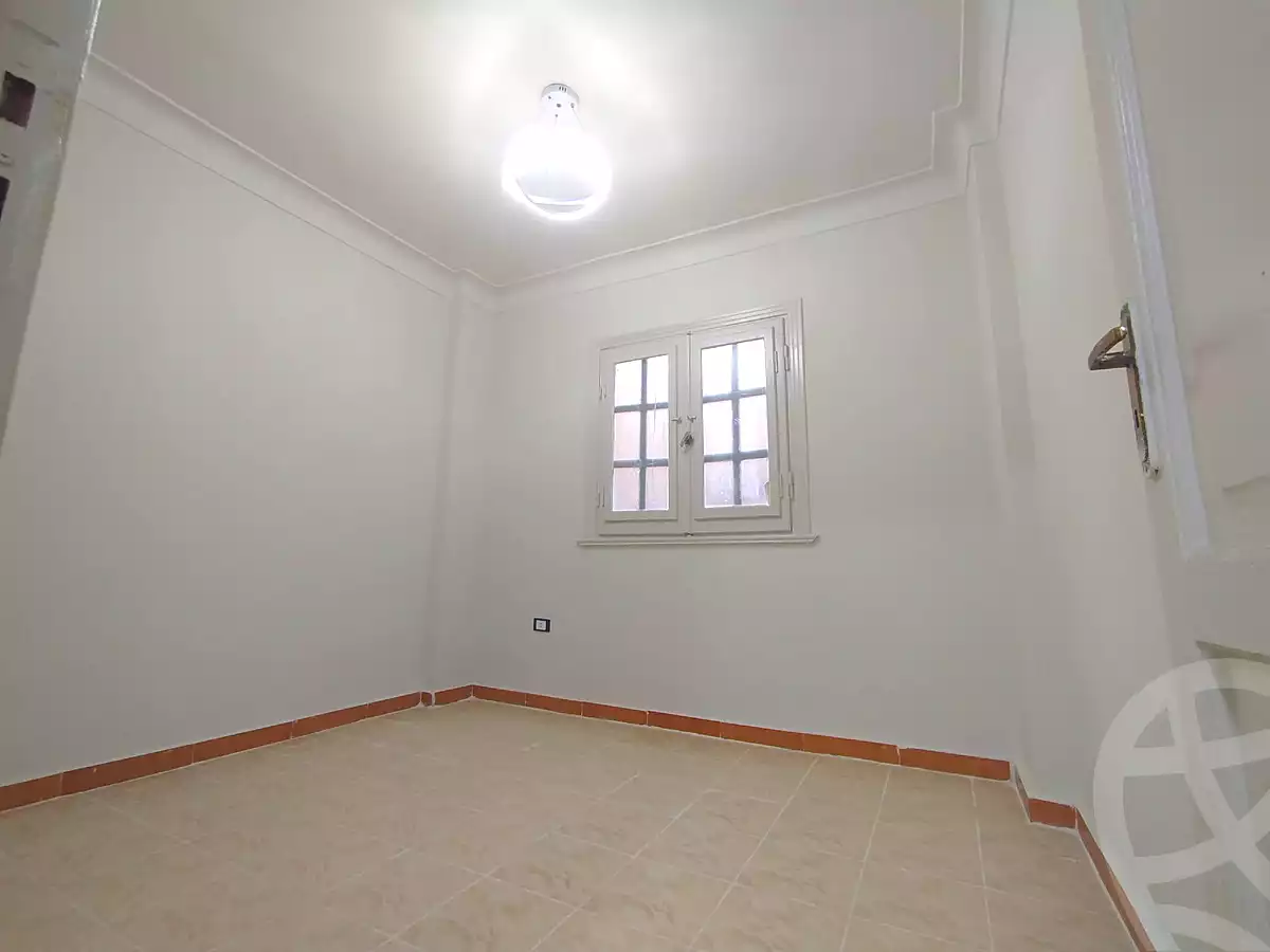 https://aqarmap.com.eg/en/listing/7290160-for-sale-alexandria-al-agamy-shataa-el-nakheel