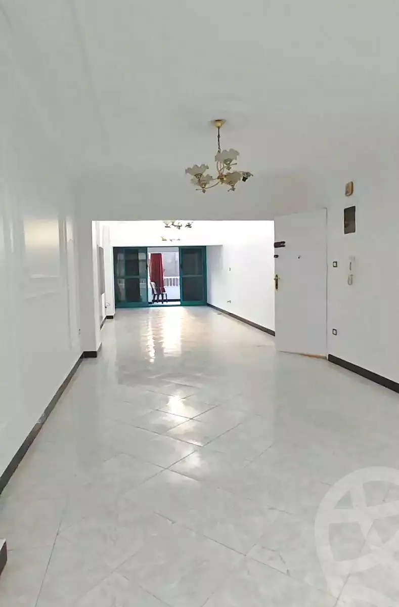 https://aqarmap.com.eg/ar/listing/7290173-for-sale-cairo-helwan-helwan-el-sharkeya-khesro-basha-st