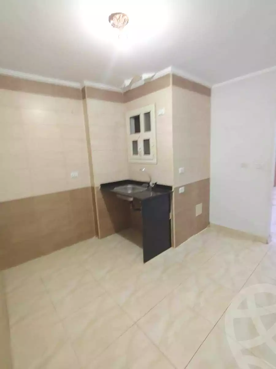 https://aqarmap.com.eg/ar/listing/7290304-for-rent-cairo-ain-shams-mnshy-lthryr