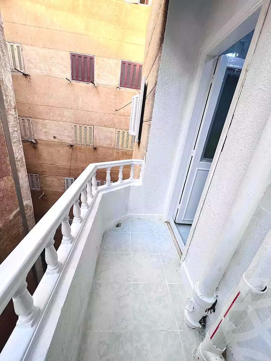 https://aqarmap.com.eg/ar/listing/7290315-for-sale-alexandria-al-agamy-shataa-el-nakheel