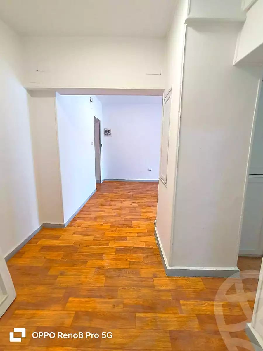 https://aqarmap.com.eg/en/listing/7290399-for-rent-cairo-downtown-el-tahrir