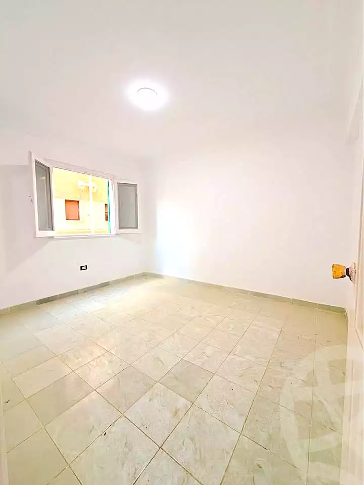 https://aqarmap.com.eg/en/listing/7290501-for-sale-alexandria-al-agamy-shataa-el-nakheel