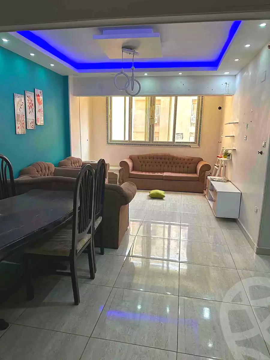 https://aqarmap.com.eg/en/listing/7290581-for-sale-cairo-helwan-mnshy-yn-hlwn-rael-st