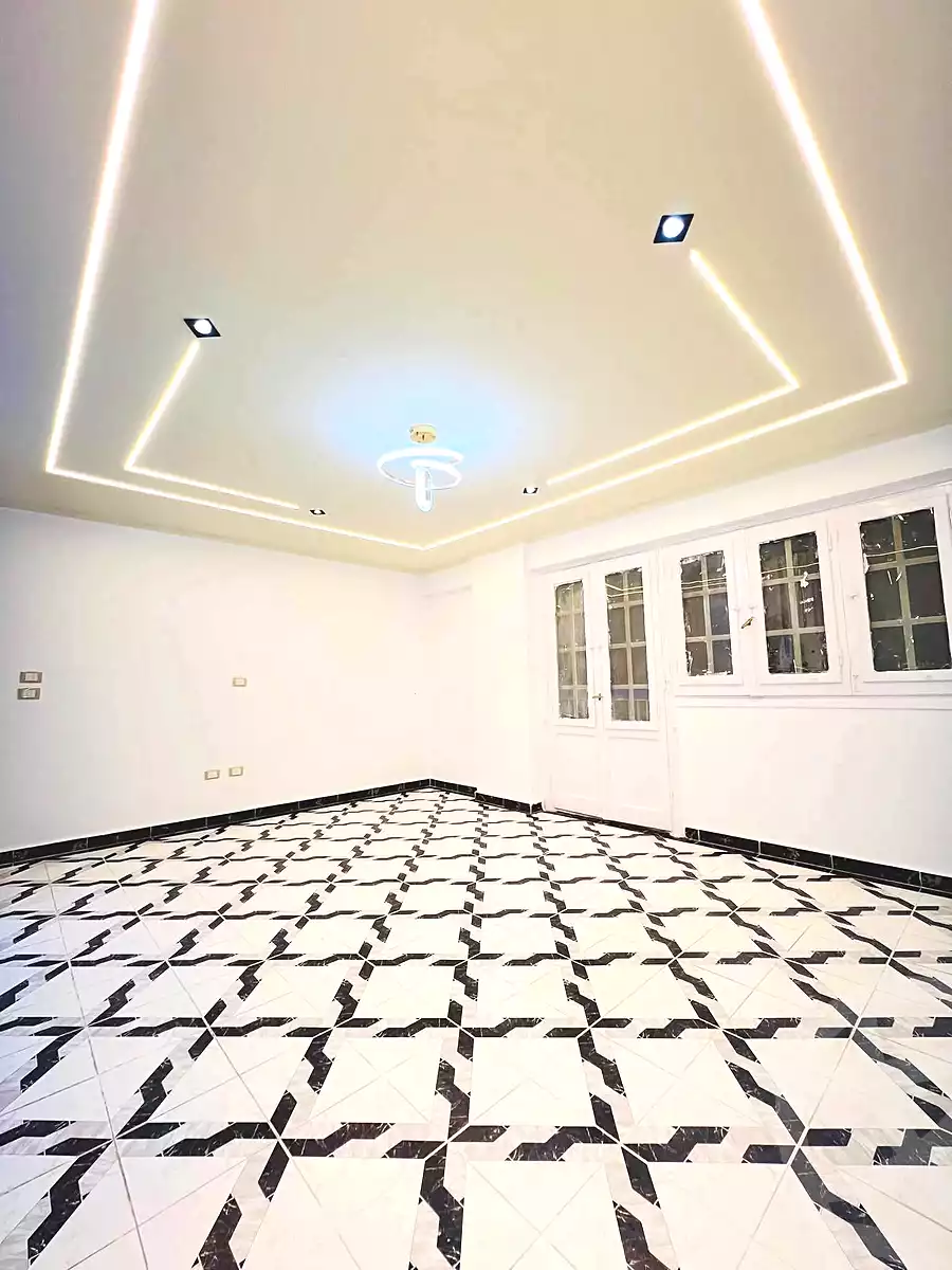 https://aqarmap.com.eg/ar/listing/7290601-for-sale-alexandria-al-agamy-shataa-el-nakheel