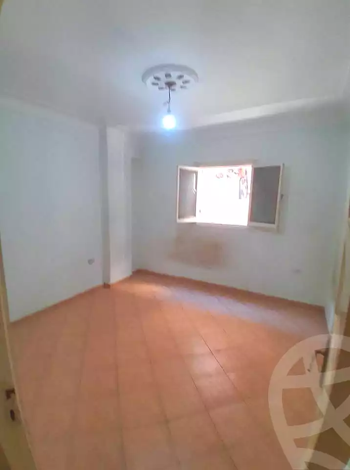 https://aqarmap.com.eg/ar/listing/7290775-for-sale-alexandria-el-asafra-l-sfr-qbly