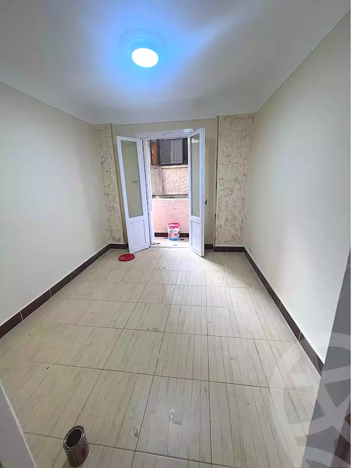 https://aqarmap.com.eg/ar/listing/7290795-for-sale-alexandria-lsywf-el-seyouf-bahri-abd-al-hadi-al-gazar-zayna-st