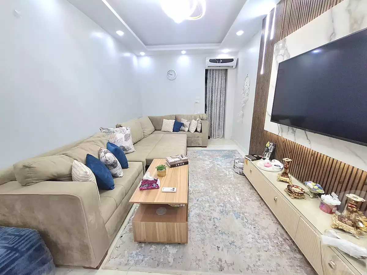 https://aqarmap.com.eg/ar/listing/7290793-for-sale-alexandria-sydy-bshr-sydy-bshr-bhry