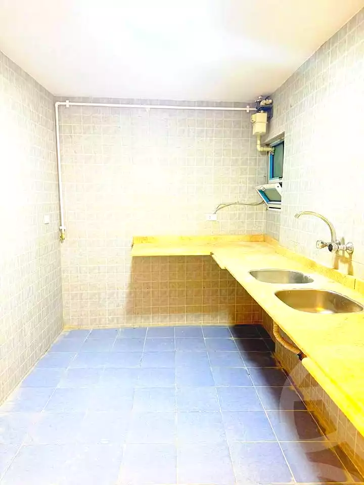 https://aqarmap.com.eg/ar/listing/7290812-for-sale-alexandria-sydy-bshr-sydy-bshr-bhry-shr-khld-bn-lwlyd