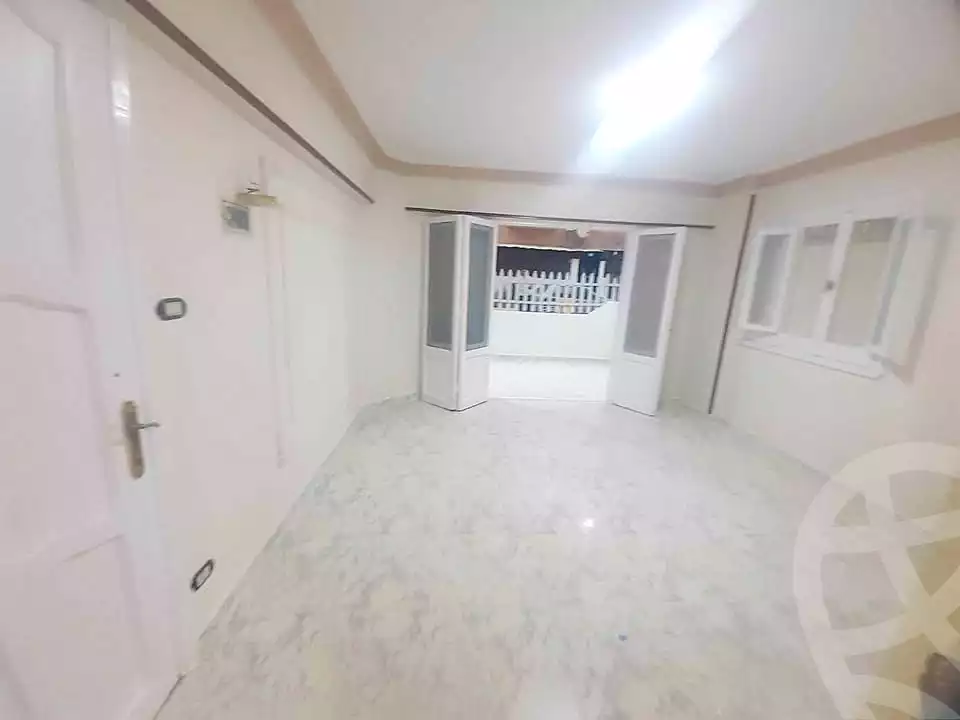 https://aqarmap.com.eg/ar/listing/7290929-for-sale-alexandria-al-agamy-shataa-el-nakheel