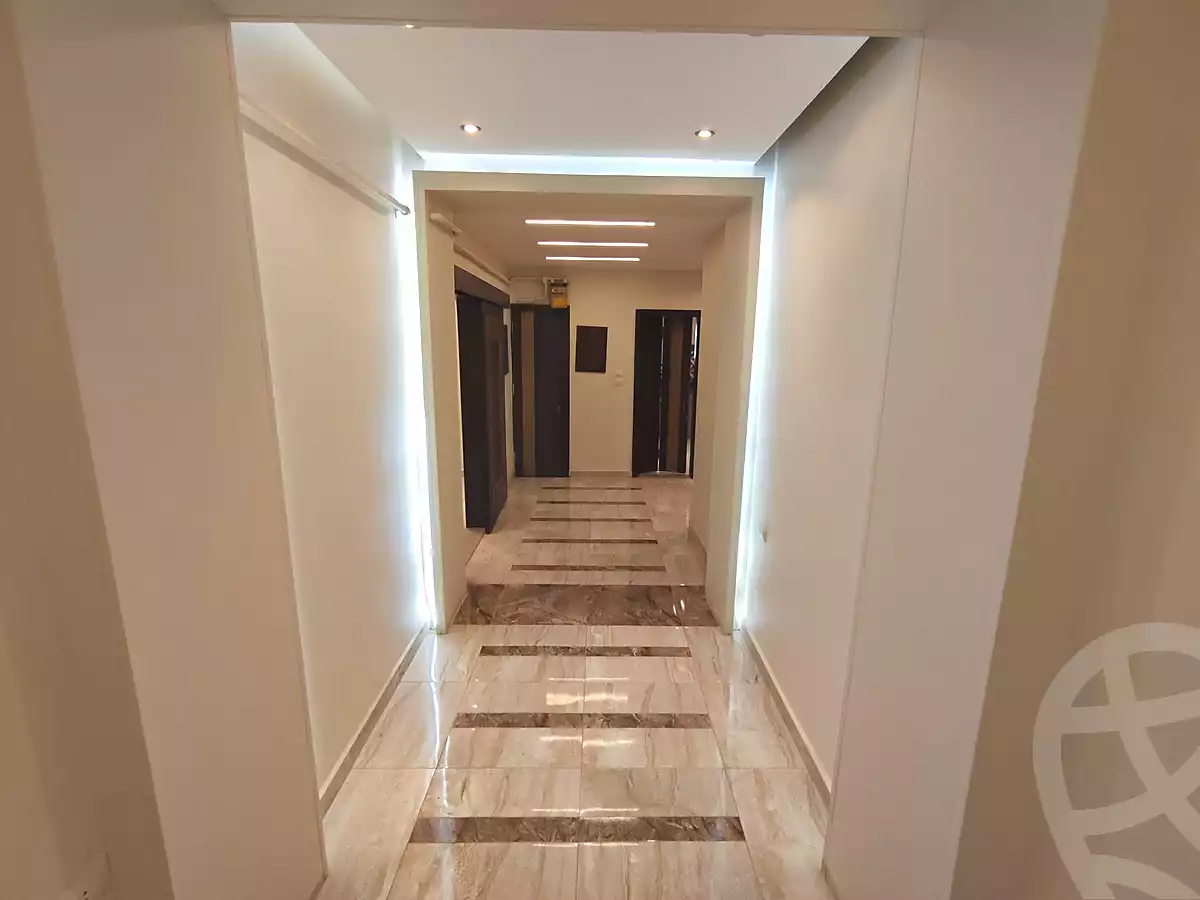 https://aqarmap.com.eg/ar/listing/7290429-for-rent-cairo-downtown-el-qasr-el-ayni