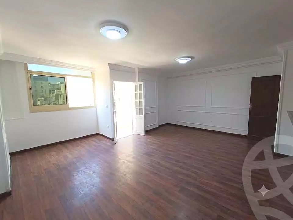https://aqarmap.com.eg/en/listing/7291009-for-sale-alexandria-sydy-bshr-sydy-bshr-bhry-shr-mhmwd-l-yswy