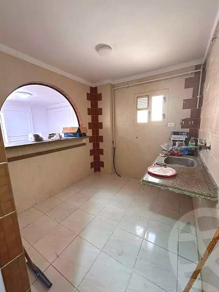 https://aqarmap.com.eg/en/listing/7291009-for-sale-alexandria-sydy-bshr-sydy-bshr-bhry-shr-mhmwd-l-yswy