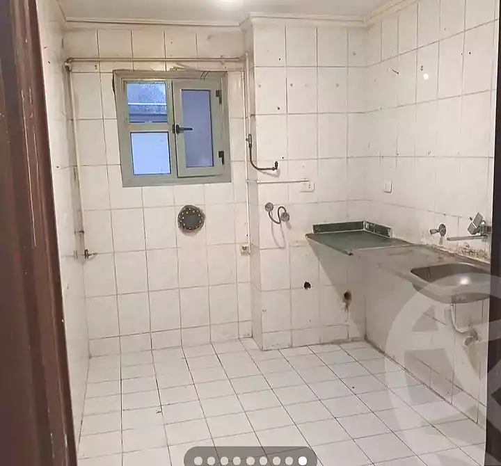 https://aqarmap.com.eg/ar/listing/7291305-for-rent-alexandria-miami