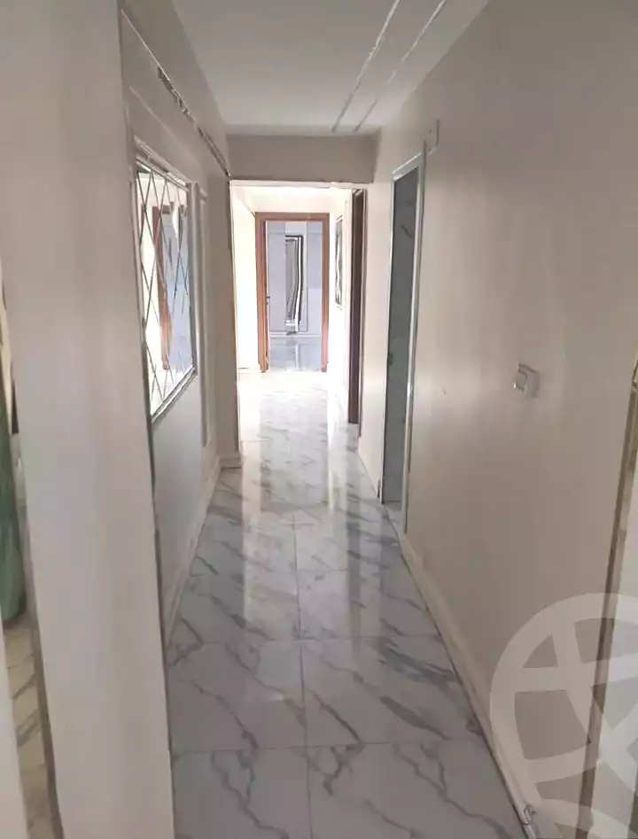 https://aqarmap.com.eg/ar/listing/7291375-for-sale-alexandria-sydy-bshr-sydy-bshr-bhry-shr-mhmd-njyb