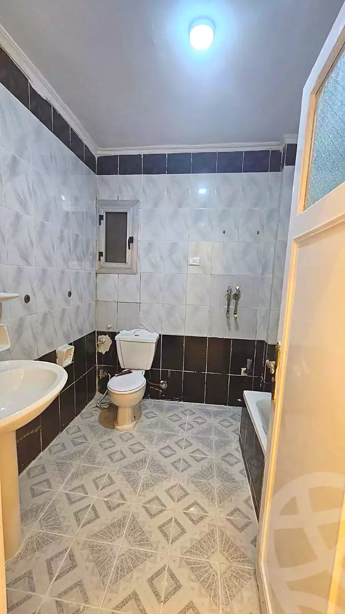https://aqarmap.com.eg/en/listing/7291698-for-sale-alexandria-al-agamy-shataa-el-nakheel