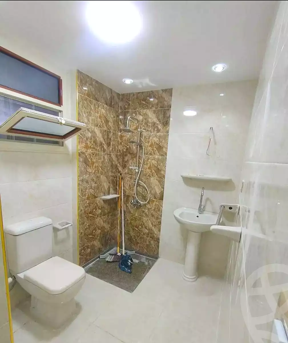 https://aqarmap.com.eg/ar/listing/7291759-for-sale-alexandria-el-asafra-l-sfr-bhry