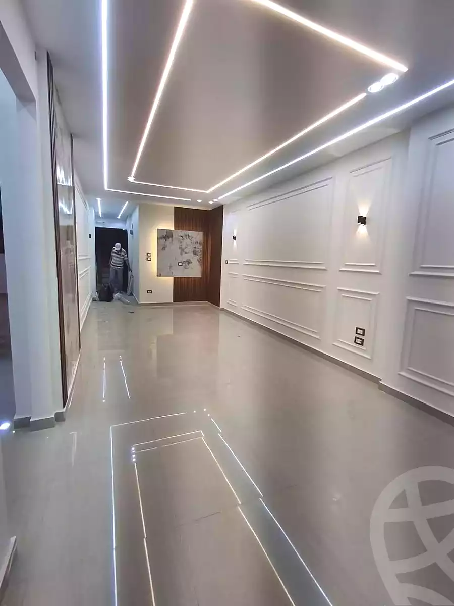 https://aqarmap.com.eg/ar/listing/7291852-for-sale-alexandria-el-asafra-shr-45