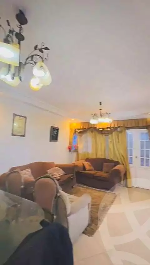 https://aqarmap.com.eg/ar/listing/7291972-for-rent-cairo-faisal-kafr-tohormos-queen-nazli-st