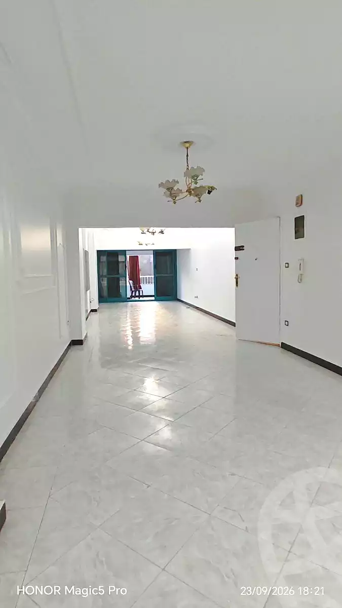 https://aqarmap.com.eg/ar/listing/7291988-for-sale-cairo-helwan-helwan-el-sharkeya-khesro-basha-st