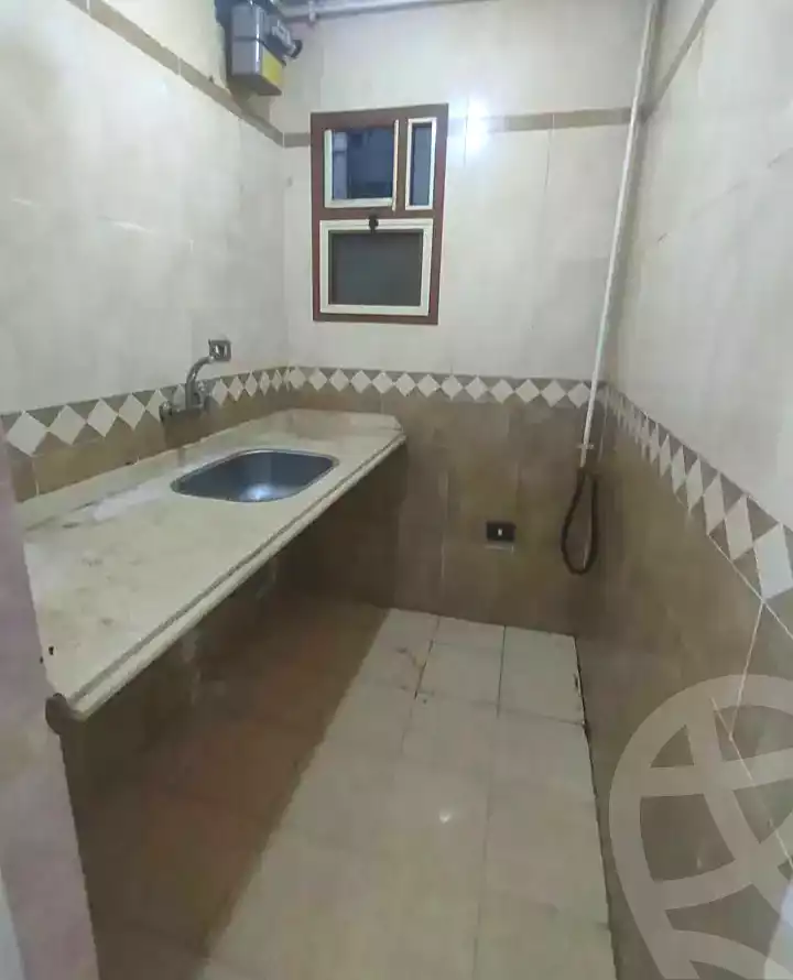 https://aqarmap.com.eg/ar/listing/7292002-for-sale-alexandria-lsywf-el-falki