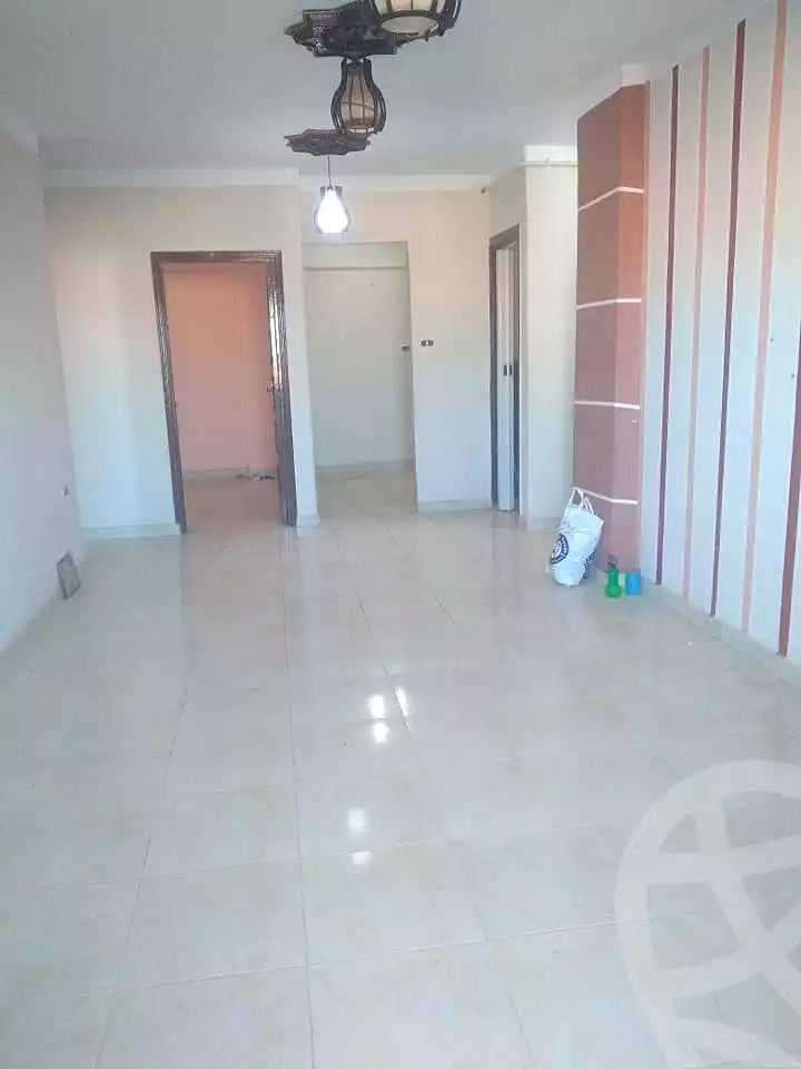 https://aqarmap.com.eg/ar/listing/7292056-for-sale-alexandria-al-agamy-el-hanouvel-radwan-st