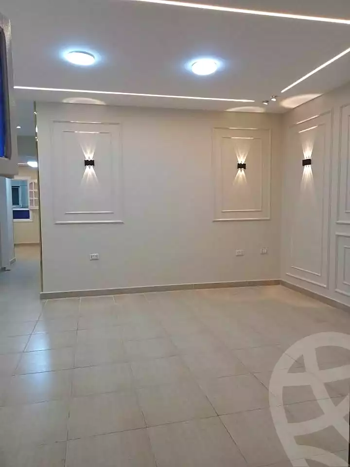 https://aqarmap.com.eg/ar/listing/7292067-for-sale-alexandria-miami-mahmoud-el-isawy-st