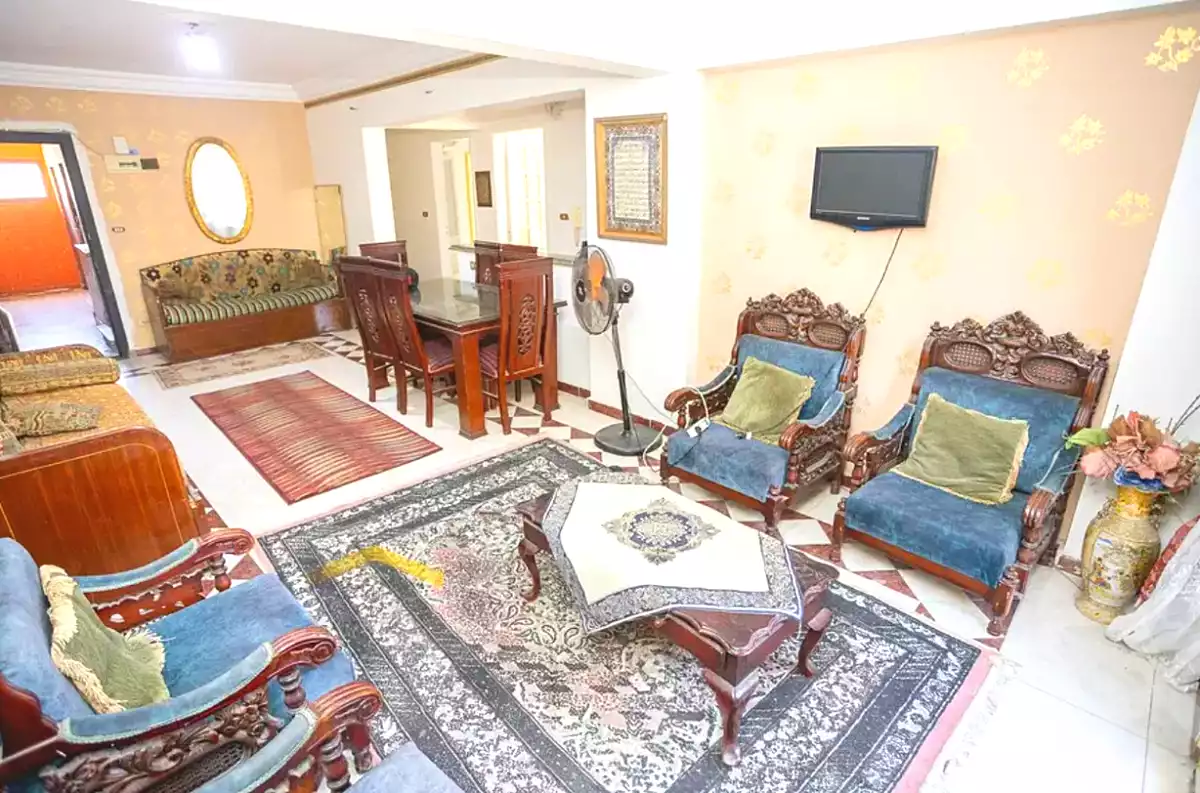 https://aqarmap.com.eg/en/listing/7292401-for-sale-alexandria-camp-cesar-kanoub-st