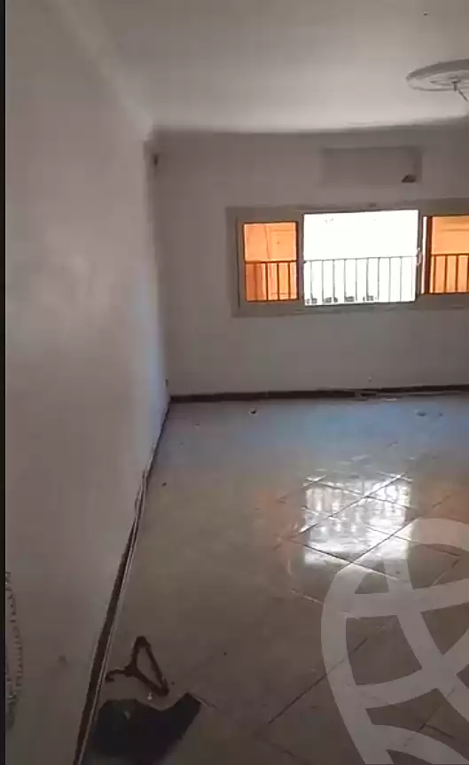 https://aqarmap.com.eg/ar/listing/7292434-for-sale-alexandria-miami-amin-khirat-al-ghandour-st