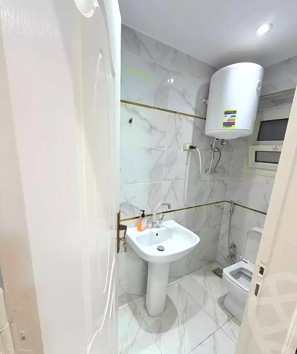 https://aqarmap.com.eg/en/listing/7292477-for-sale-alexandria-lsywf-city-light-compound
