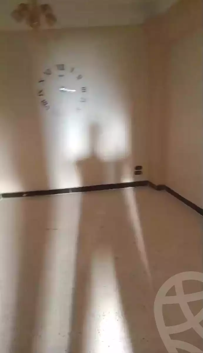 https://aqarmap.com.eg/ar/listing/7292556-for-sale-alexandria-al-agamy-lbytsh