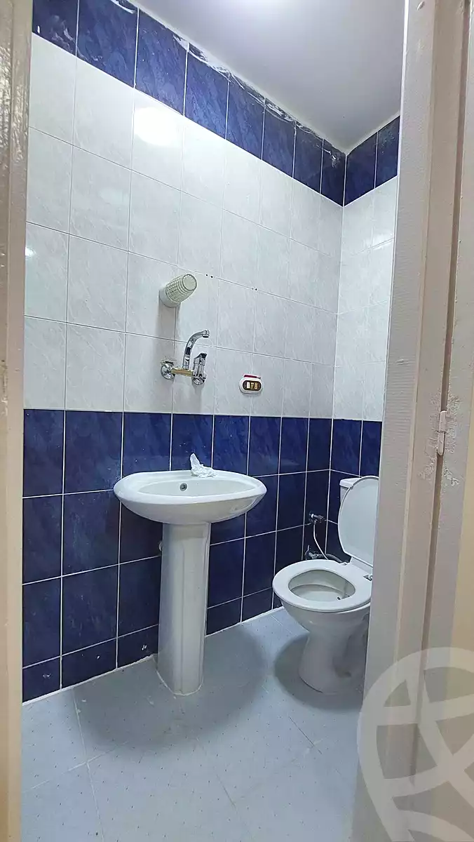 https://aqarmap.com.eg/ar/listing/7292632-for-sale-alexandria-al-agamy-shataa-el-nakheel