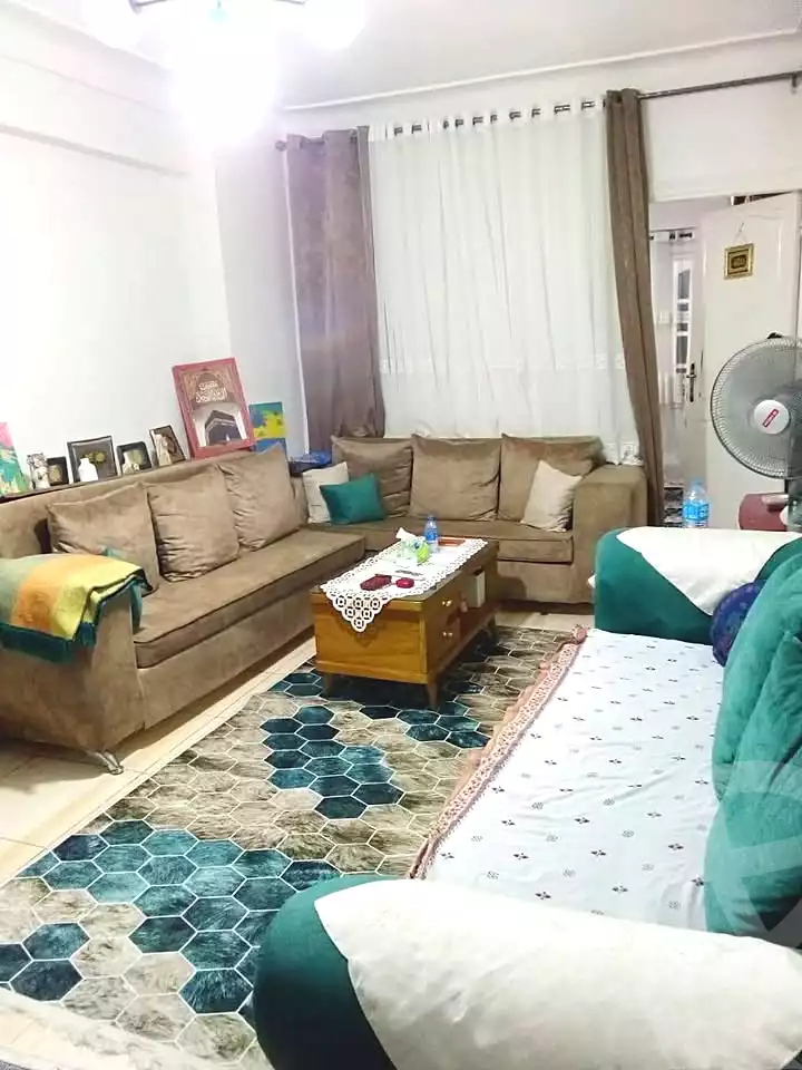 https://aqarmap.com.eg/en/listing/7292749-for-sale-alexandria-krmwz