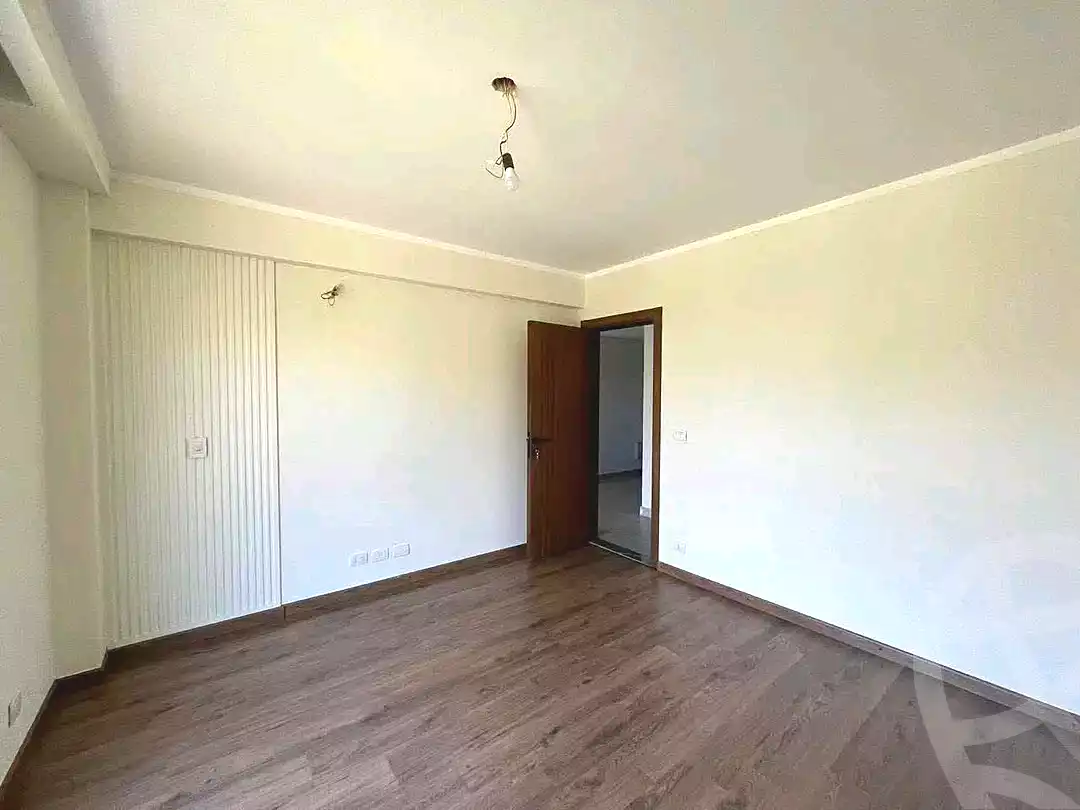 https://aqarmap.com.eg/ar/listing/7292971-for-sale-cairo-new-cairo-compounds-mayan-compound-stm
