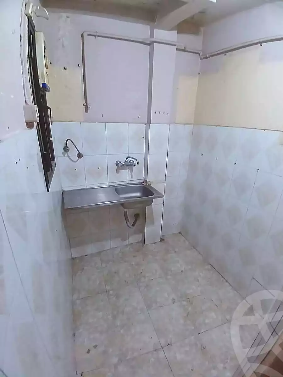 https://aqarmap.com.eg/en/listing/7293109-for-sale-alexandria-sydy-bshr-sydy-bshr-bhry-gamal-abd-el-nasir-st