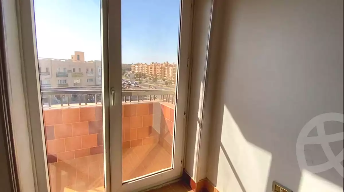 https://aqarmap.com.eg/ar/listing/7178133-for-sale-cairo-el-sheikh-zayed-city-el-hay-elsades-ashaer