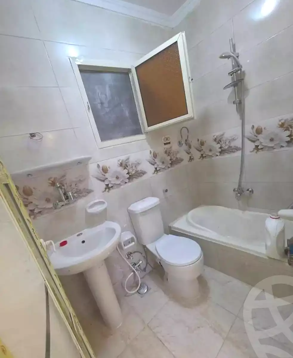 https://aqarmap.com.eg/en/listing/7293124-for-sale-alexandria-miami-mahmoud-el-isawy-st
