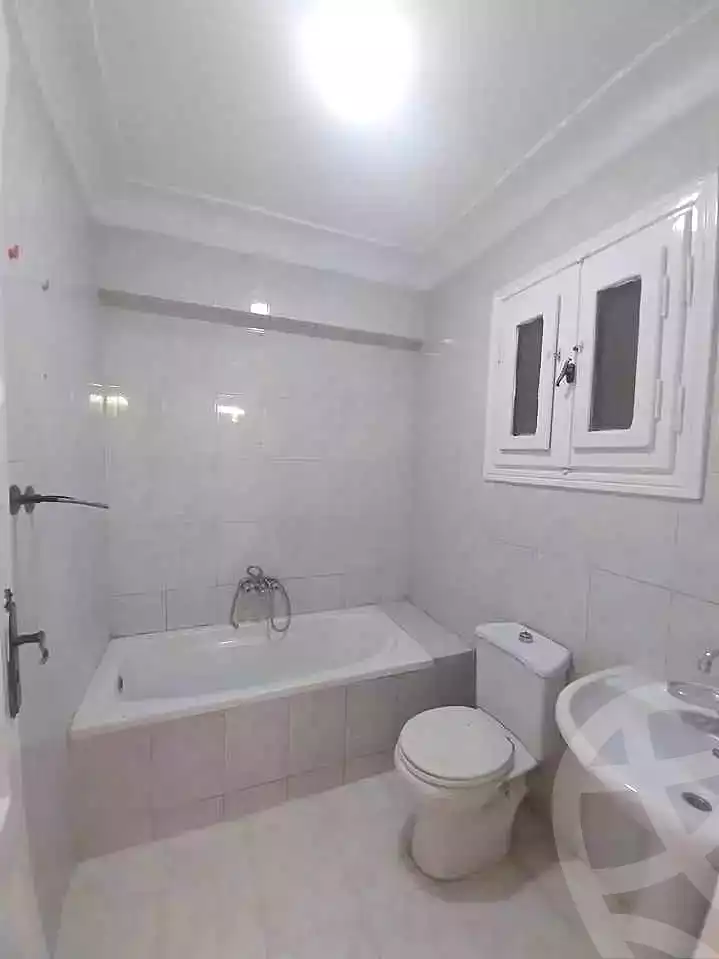 https://aqarmap.com.eg/en/listing/7293279-for-sale-alexandria-al-agamy-shataa-el-nakheel