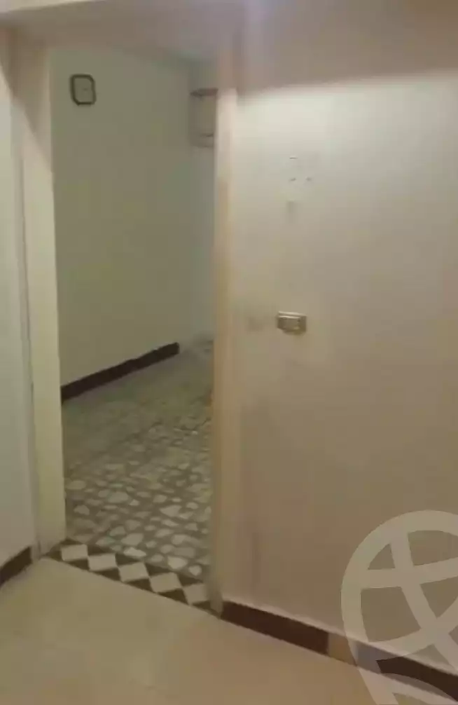 https://aqarmap.com.eg/ar/listing/7293278-for-sale-cairo-ain-shams-ain-shams-el-sharkia