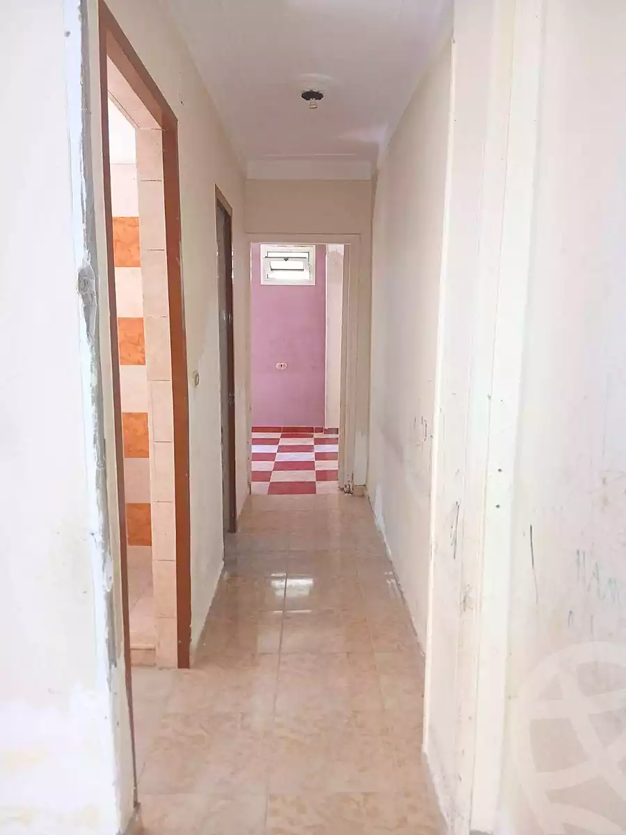 https://aqarmap.com.eg/ar/listing/7293355-for-sale-alexandria-el-asafra-l-sfr-bhry