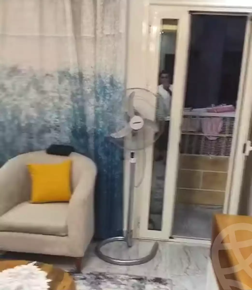 https://aqarmap.com.eg/en/listing/7293831-for-sale-cairo-ain-shams-ain-shams-el-sharkia-kamar-st