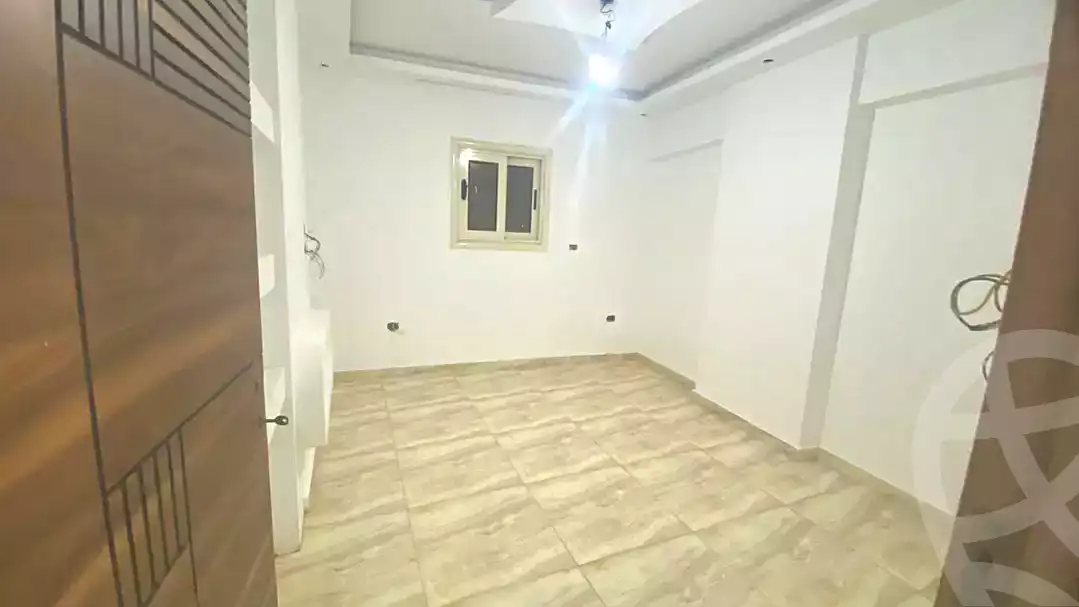 https://aqarmap.com.eg/ar/listing/7293924-for-sale-alexandria-el-asafra-shr-45