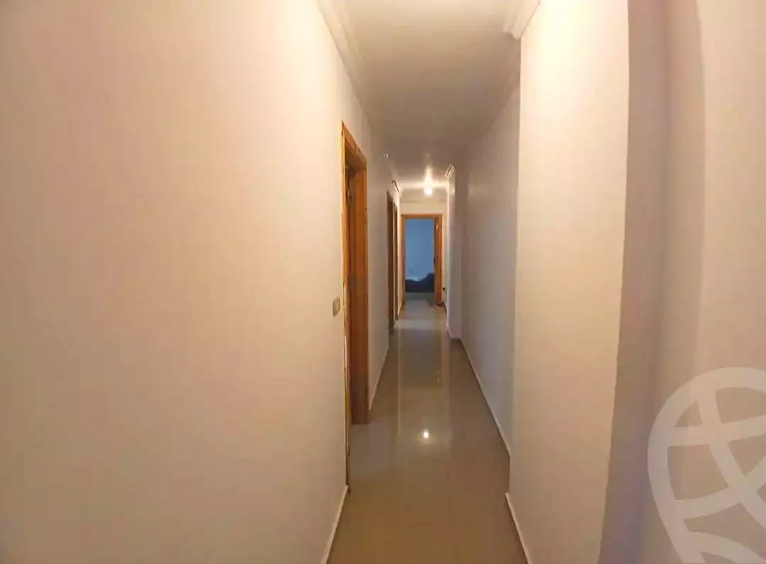 https://aqarmap.com.eg/ar/listing/7293947-for-sale-alexandria-camp-cesar
